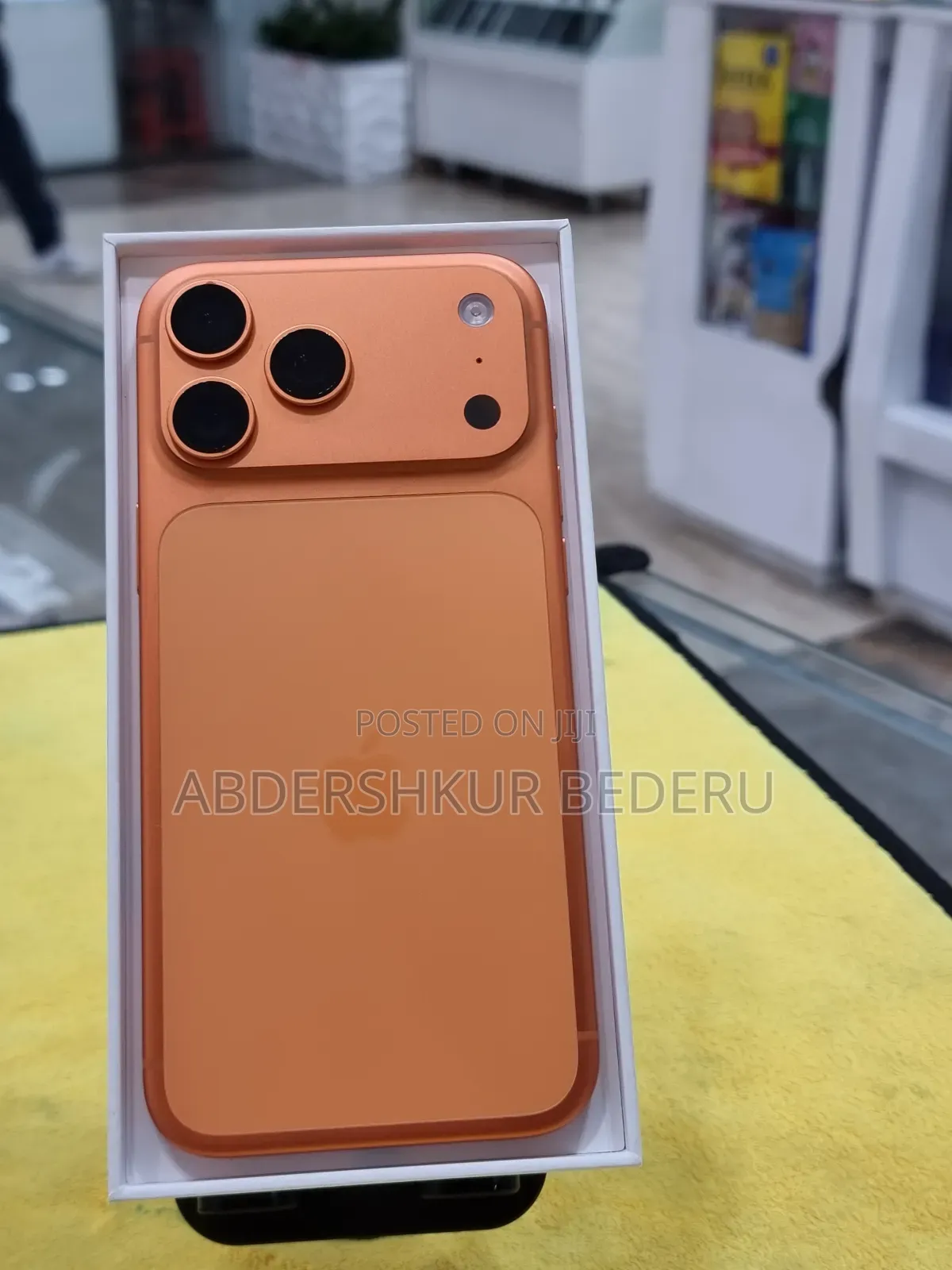 New Apple iPhone 17 Pro Max 256 GB Orange