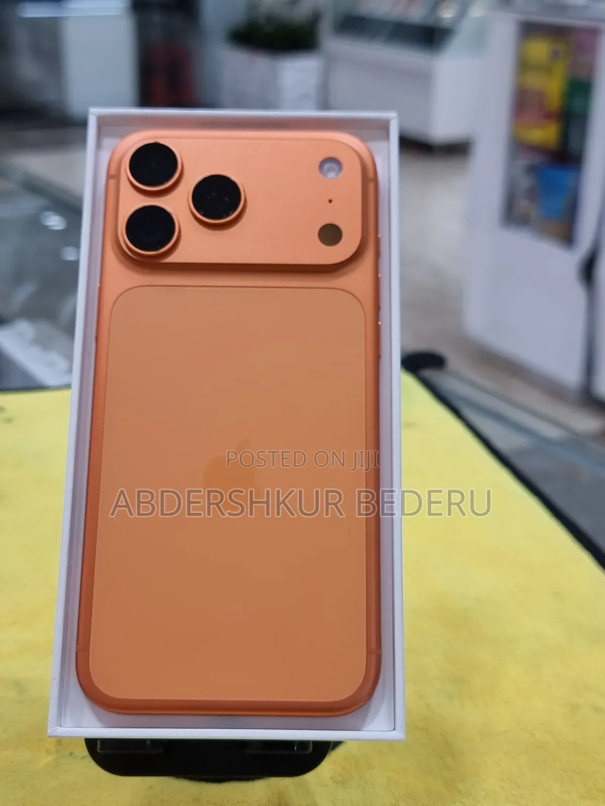 New Apple iPhone 17 Pro Max 256 GB Orange
