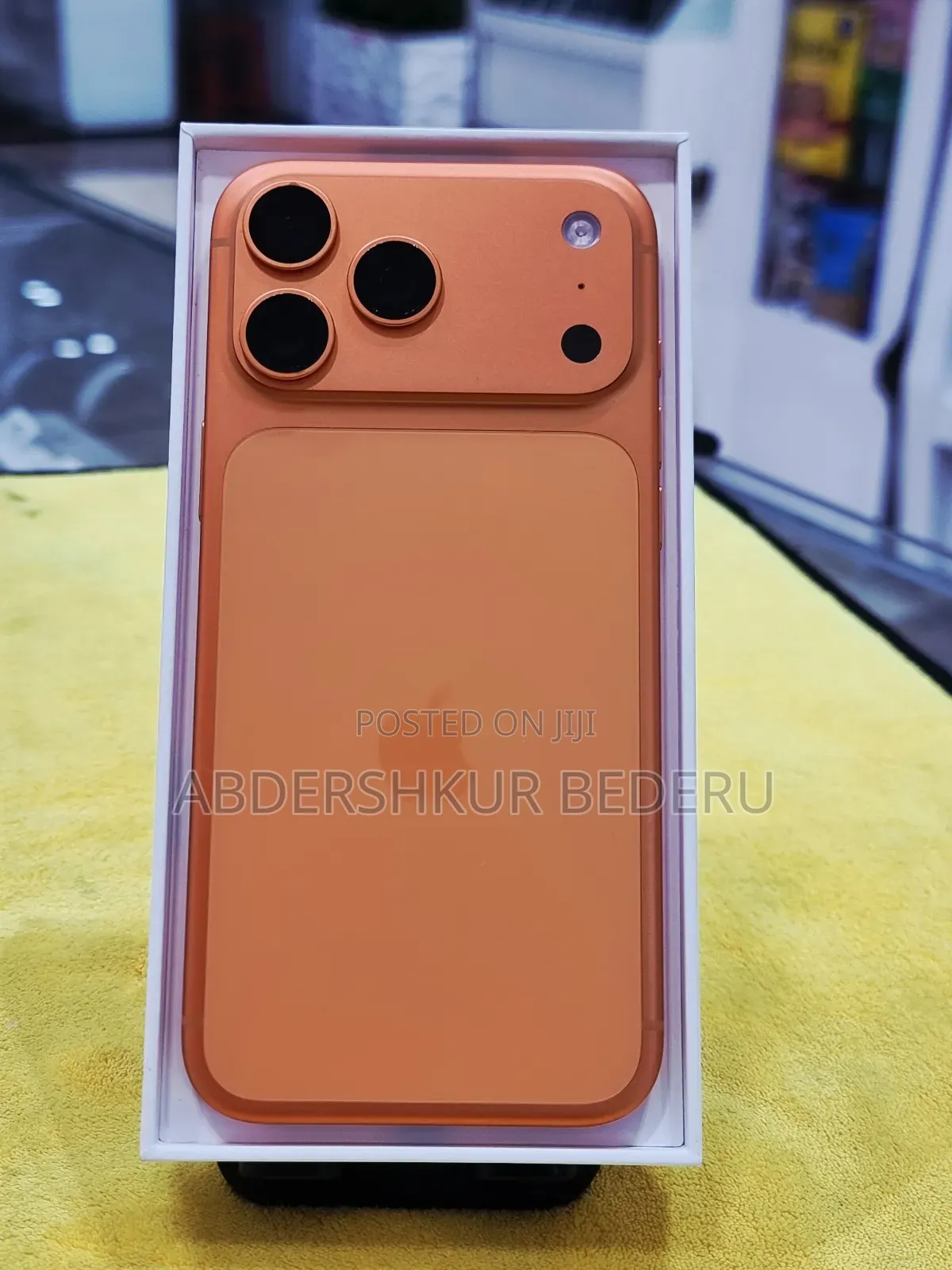 New Apple iPhone 17 Pro Max 256 GB Orange
