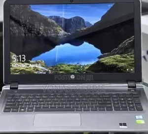 Laptop HP Pavilion 15 8GB Intel Core i5 HDD 1T