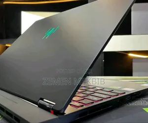 New Laptop Acer Predator Helios 300 16GB Intel Core i9 SSD 1T
