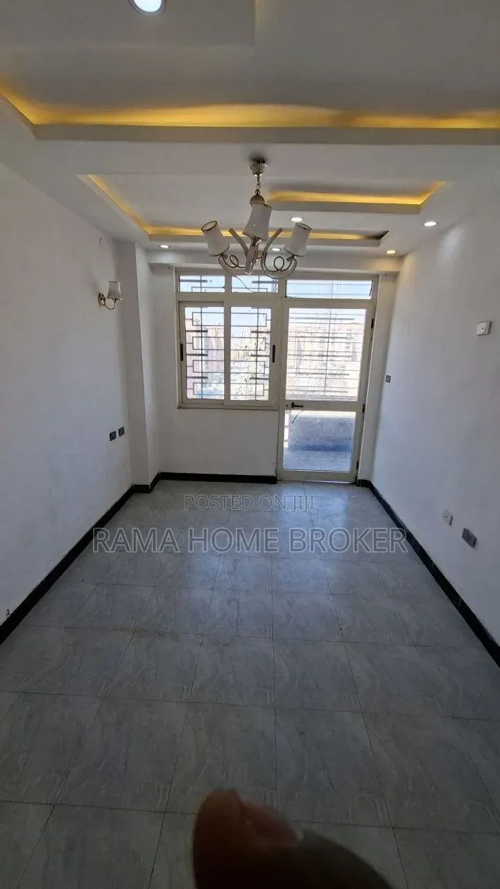 Furnished 2bdrm Condo in አያት 49 40/60 ኮንዶሚኒየም, Yeka for sale