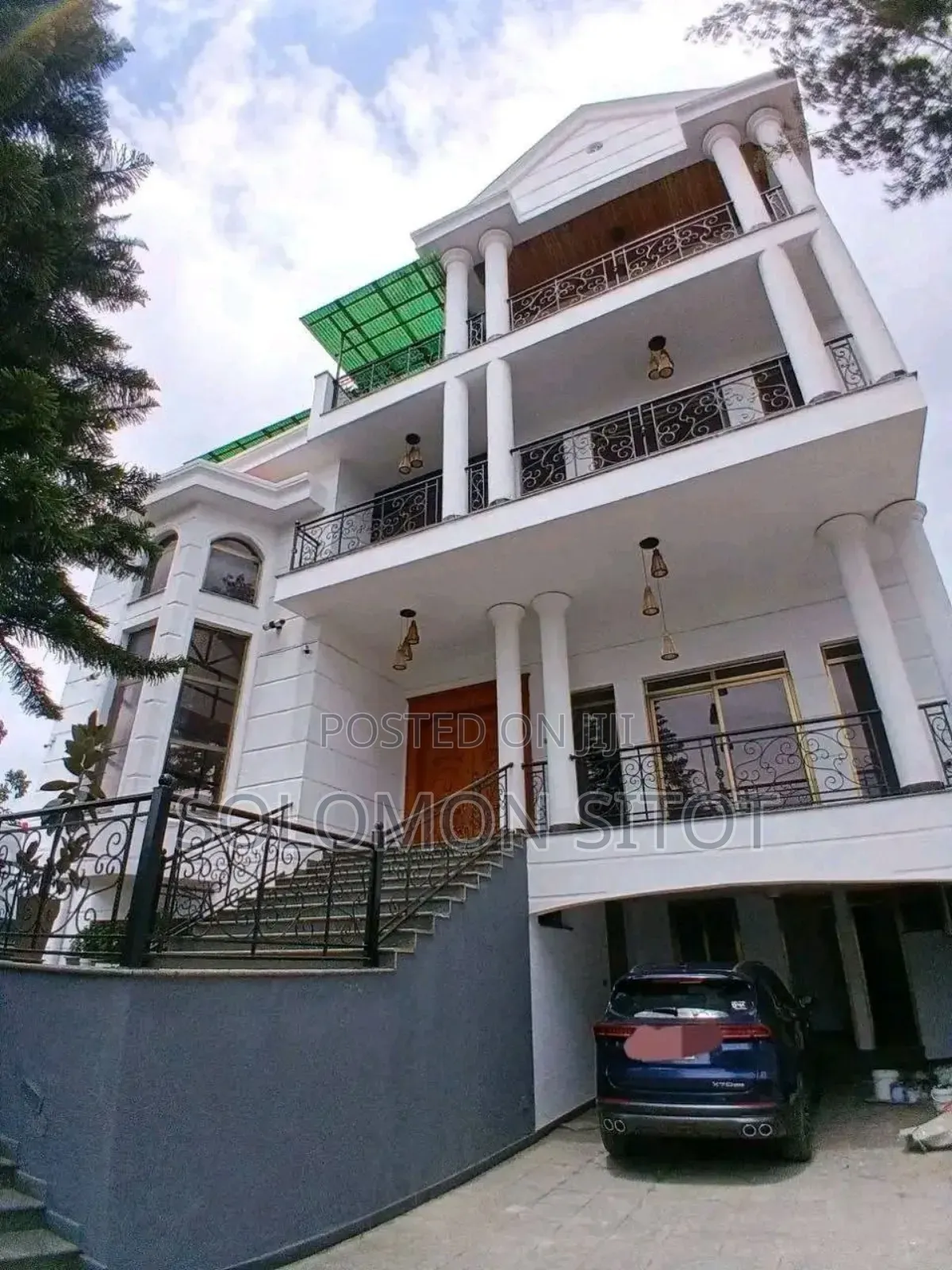8bdrm House in Amazing House, Kirkos for sale