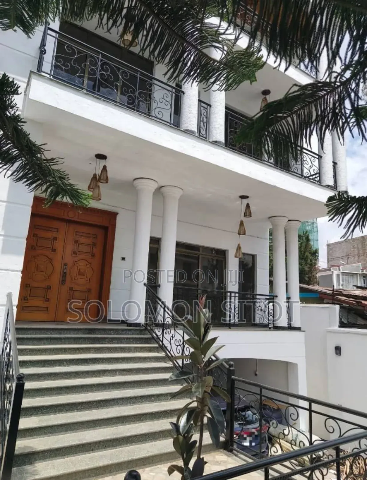 8bdrm House in Amazing House, Kirkos for sale