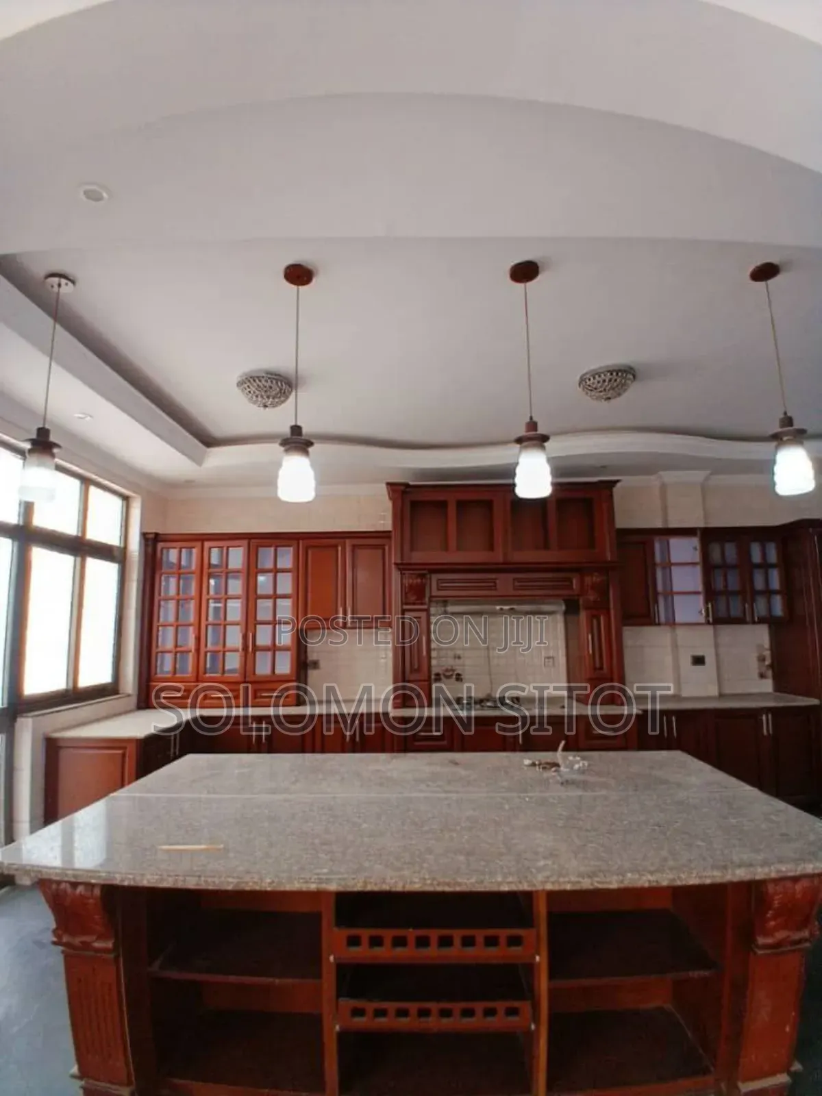 8bdrm House in Amazing House, Kirkos for sale
