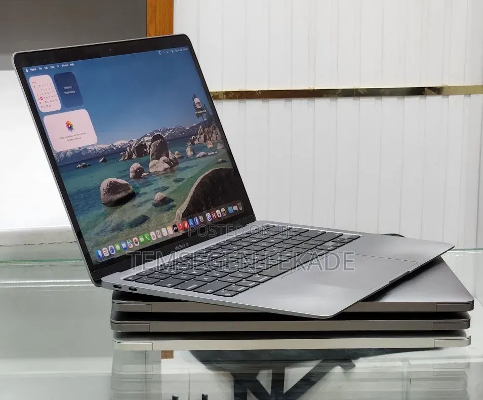 New Laptop Apple MacBook Air 2020 M1 8GB Apple M1 Max SSD 256GB