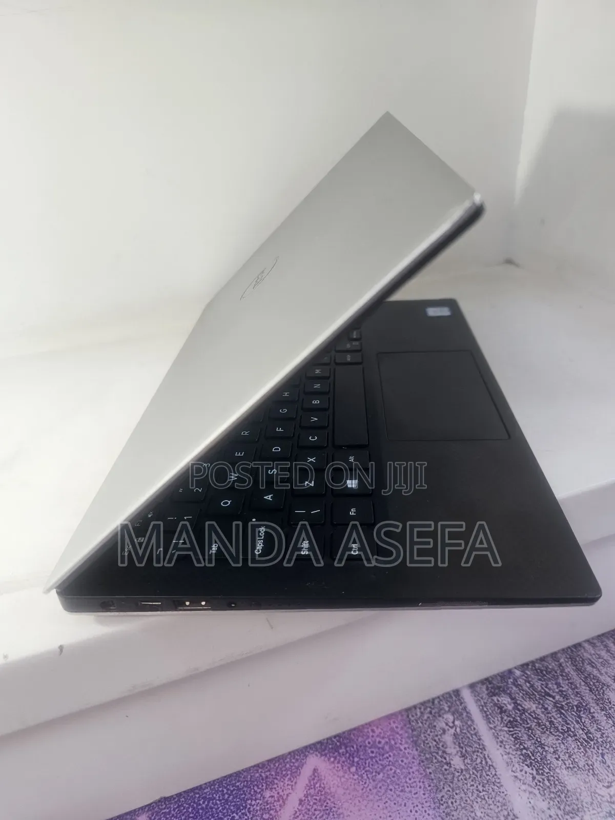 New Laptop Dell XPS 13 16GB Intel Core i7 SSD 512GB