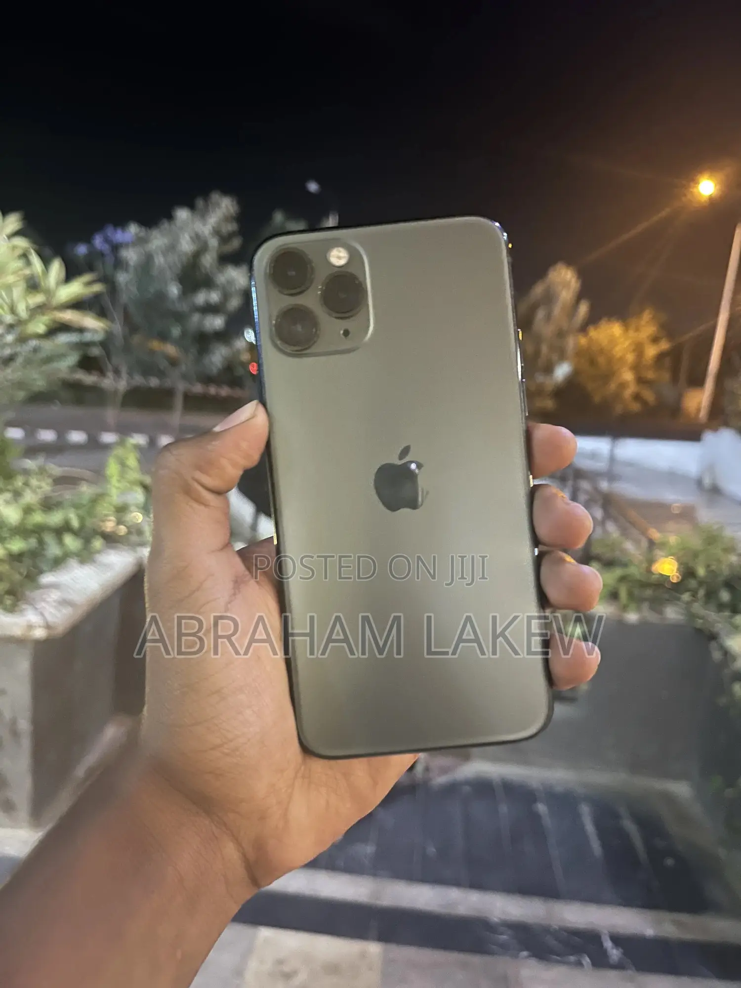New Apple iPhone 11 Pro 256 GB Bronze
