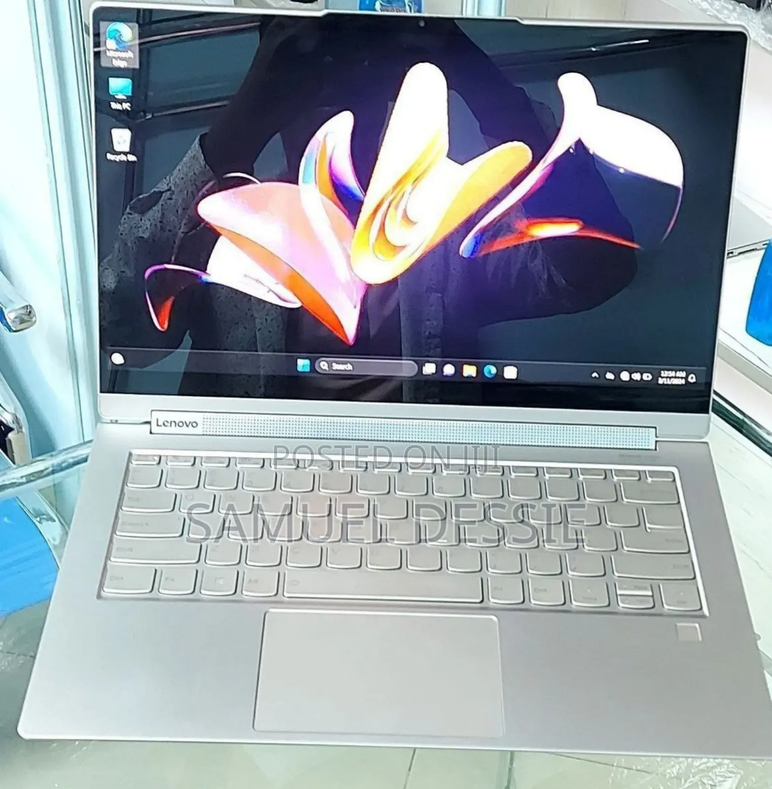 New Laptop Lenovo Yoga 9i 16GB Intel Core i7 SSD 512GB