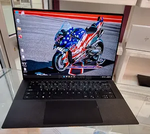 New Laptop Dell Precision 5560 16GB Intel Core i7 SSD 512GB