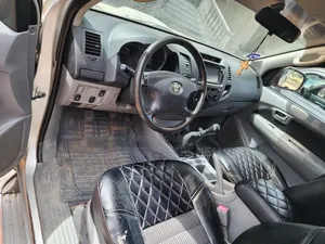 Toyota Hilux 2020 Gray