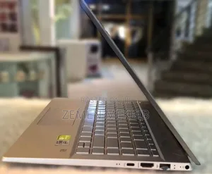 New Laptop HP Pavilion 15 8GB Intel Core i7 SSD 512GB