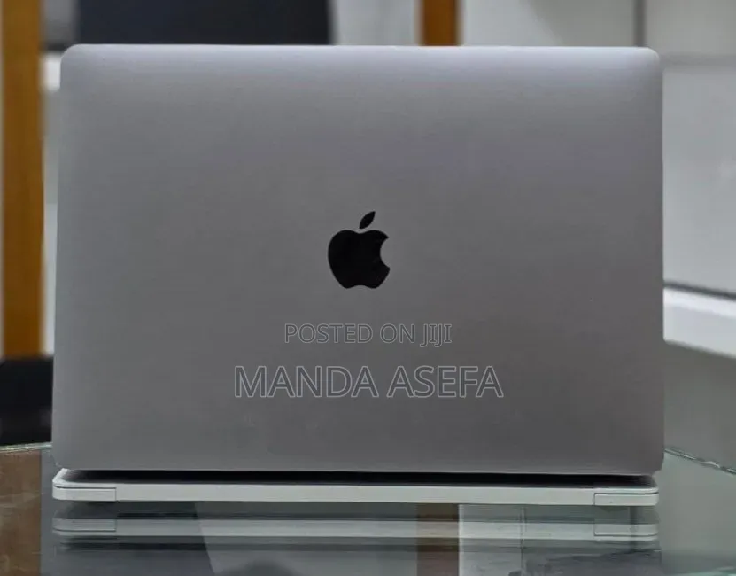 New Laptop Apple MacBook Air 2019 16GB Intel Core i5 SSD 256GB