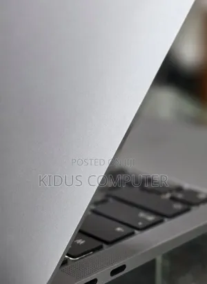 New Laptop Apple MacBook Air 8GB Apple M1 SSD 256GB