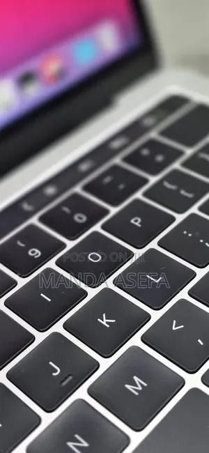 New Laptop Apple MacBook Air 2019 16GB Intel Core i7 SSD 256GB