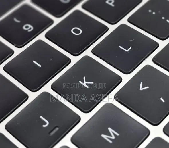 New Laptop Apple MacBook Air 2019 16GB Intel Core i7 SSD 256GB