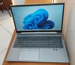 New Laptop HP 16GB Intel Core i7 SSD 512GB