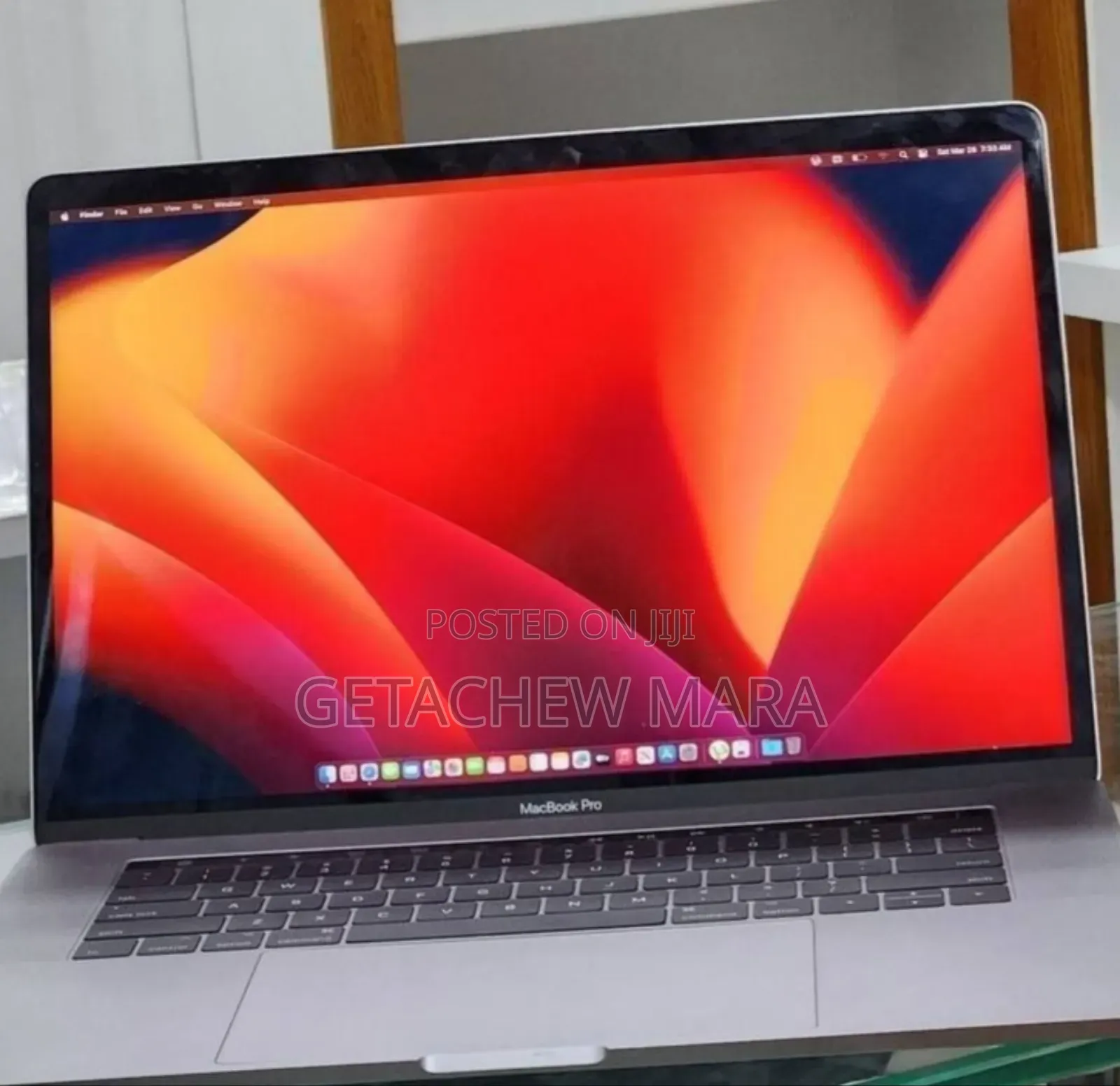 New Laptop Apple MacBook Pro 2017 16GB Intel Core i7 SSD 512GB