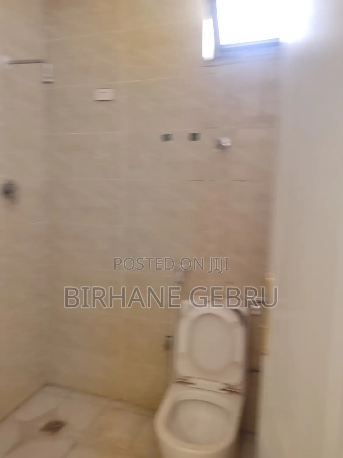 8bdrm House in G+2 House, Nifas Silk-Lafto for rent