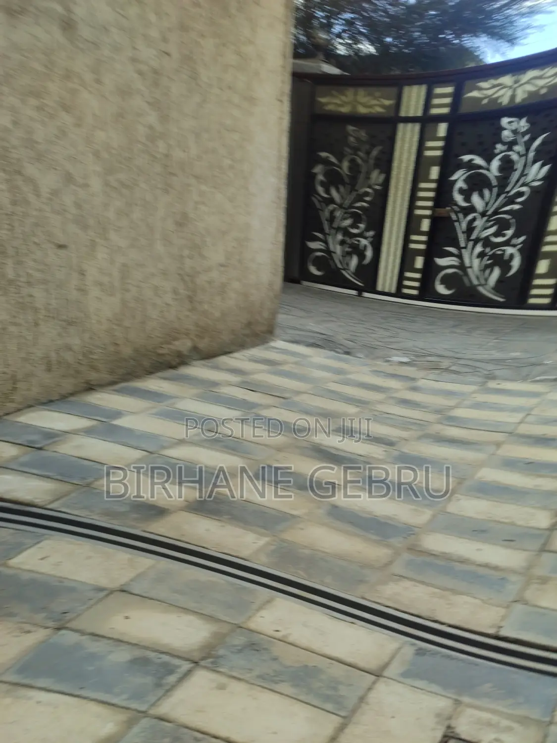 8bdrm House in G+2 House, Nifas Silk-Lafto for rent