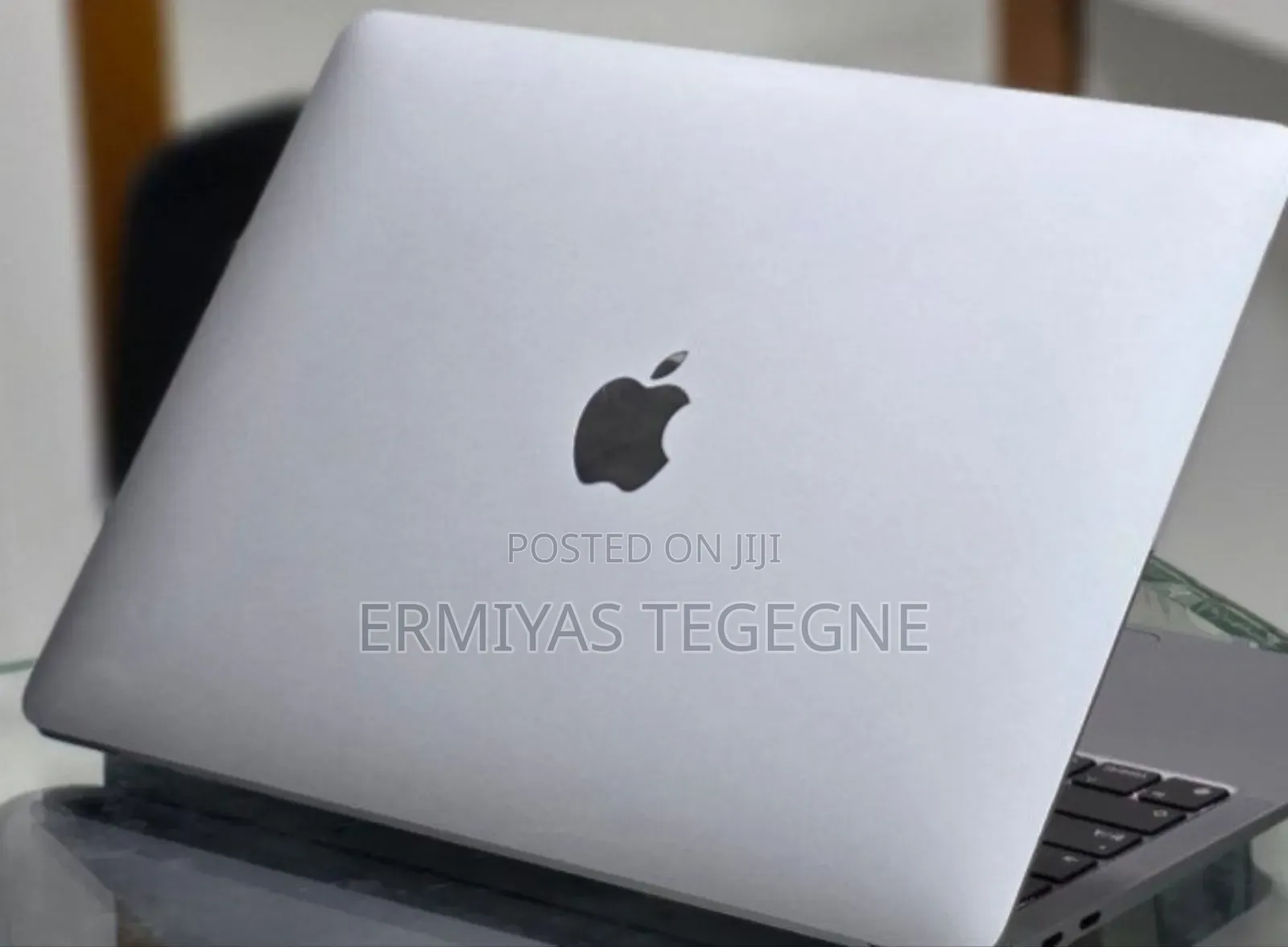 New Laptop Apple MacBook Pro M1 16GB AMD Ryzen SSD 512GB