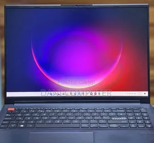 New Laptop Asus ZenBook Pro 15 UX535L 16GB Intel Core i7 SSD 512GB