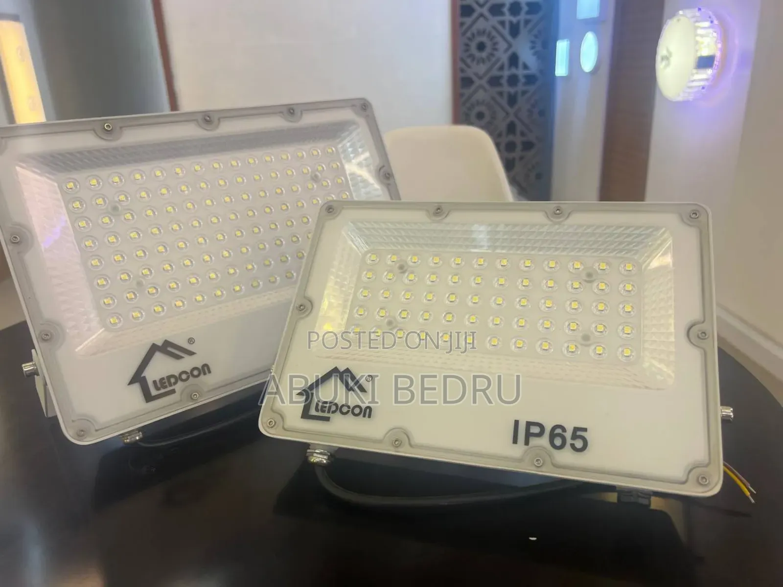 Ledcon Floodlight