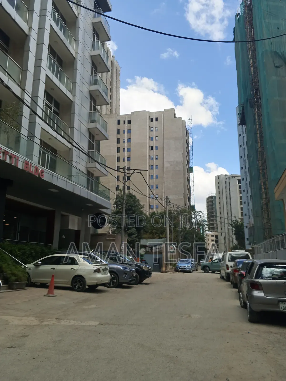 3bdrm Apartment in Aman, Yeka for sale