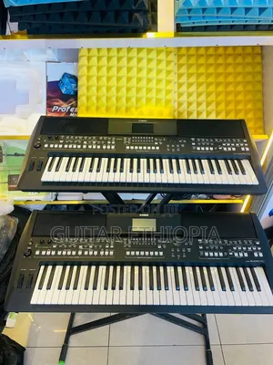 Keyboard PSR Sx 600