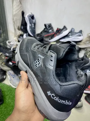 Columbia Montrail Black Shoes
