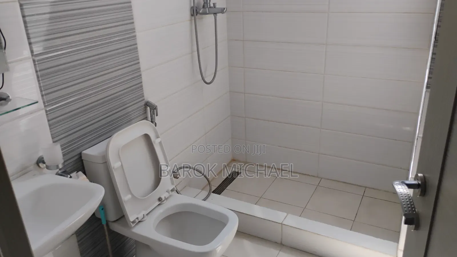 Furnished 2bdrm Apartment in Bole for rent