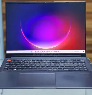 New Laptop Asus VivoBook 15 X505BA 16GB Intel Core i7 SSD 512GB
