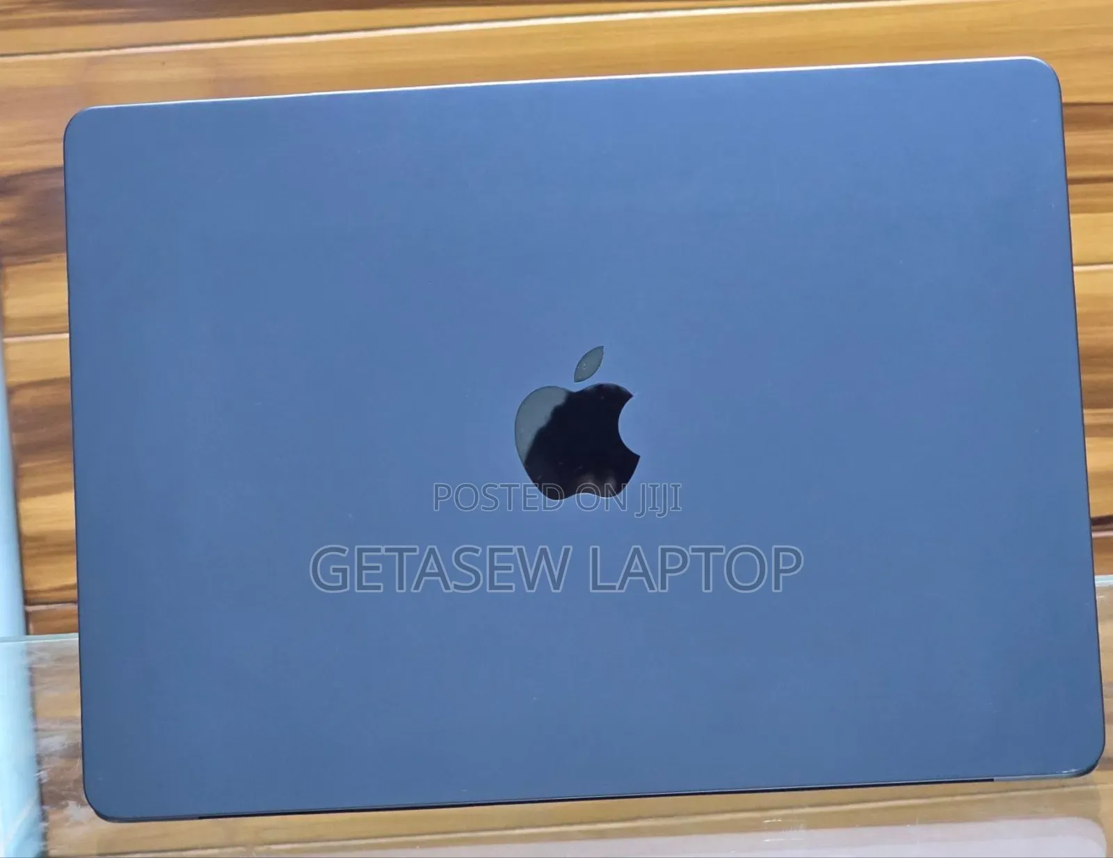 New Laptop Apple MacBook Air 2020 M1 16GB Apple M4 SSD 256GB