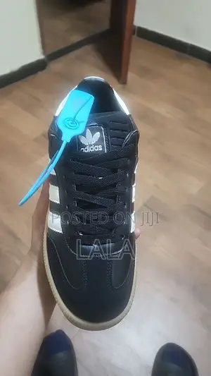 Adidas Campus