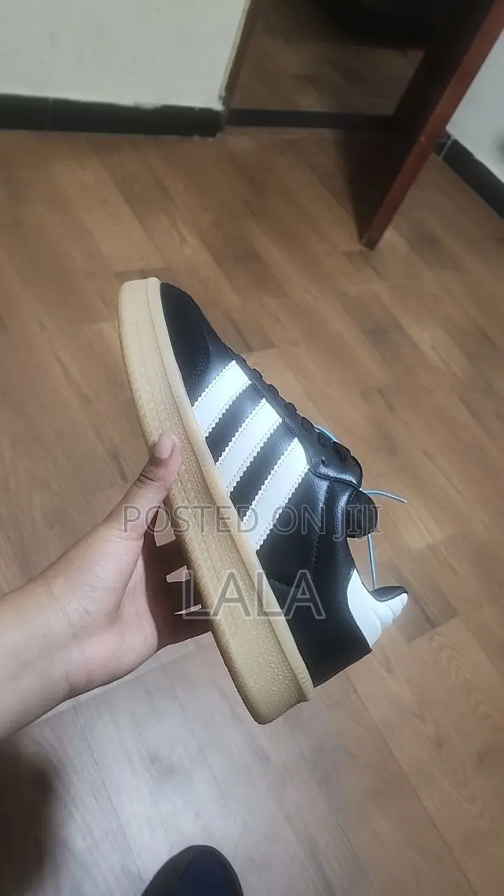 Adidas Campus