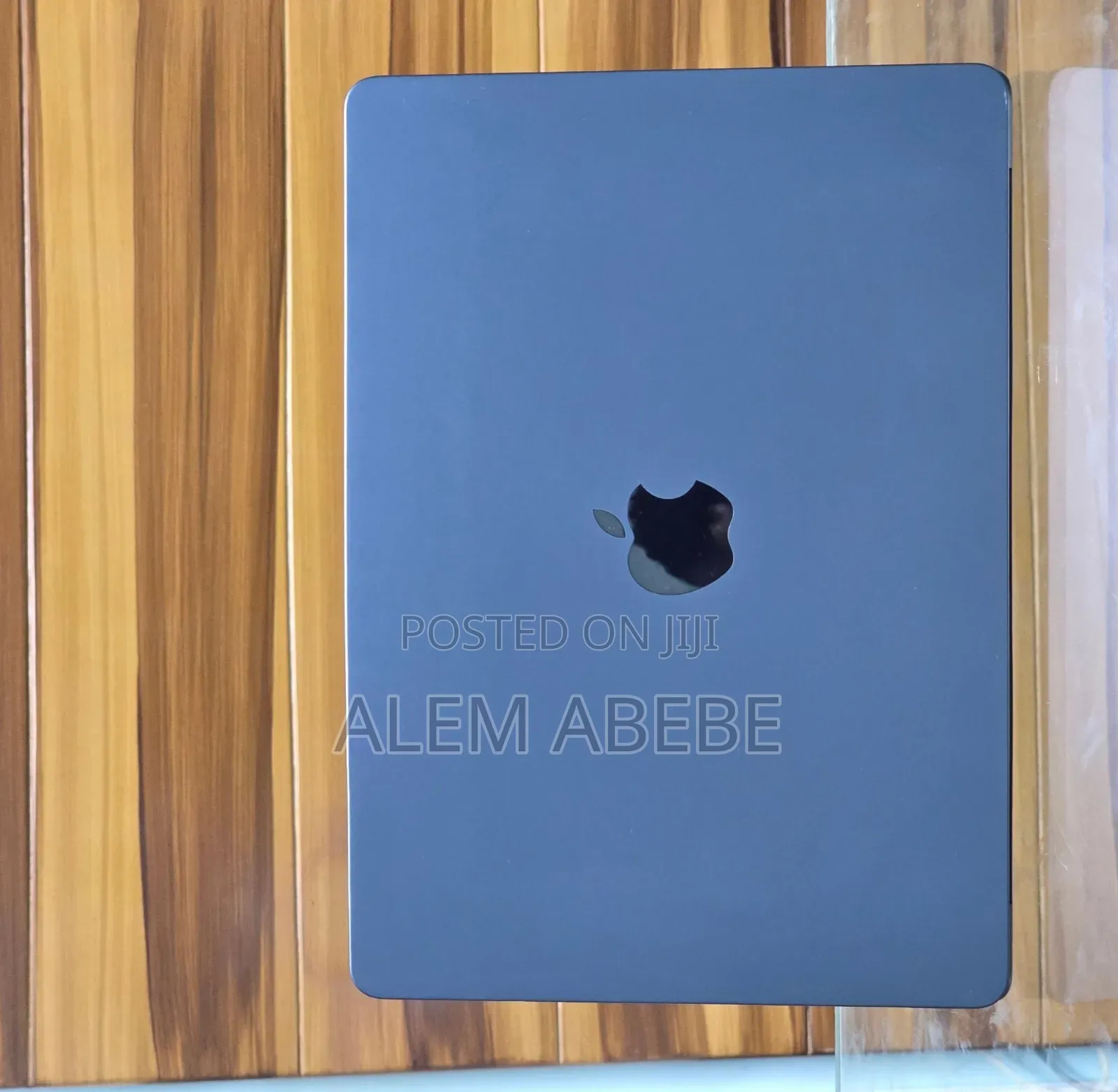 New Laptop Apple MacBook Air 2025 M4 13-inch 16GB Apple M4 SSD 256GB