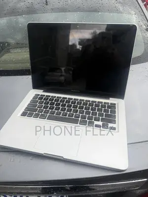 Laptop Apple MacBook 2009 4GB HDD 350GB