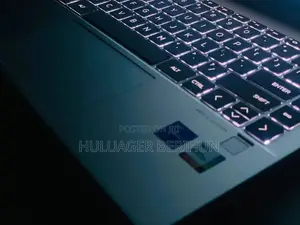 New Laptop HP Envy X360 8GB Intel Core i5 SSD 512GB