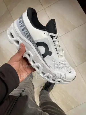 On Cloudmonster 2 Shoes