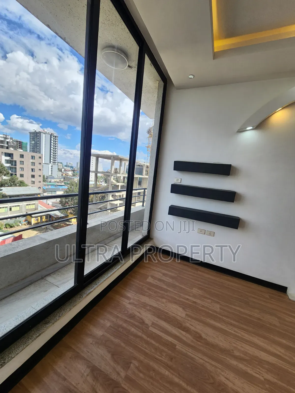 3bdrm Apartment in Bole for sale