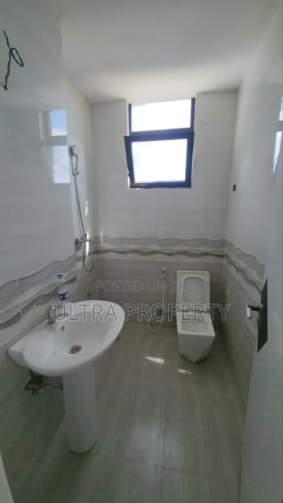 3bdrm Apartment in Bole for sale
