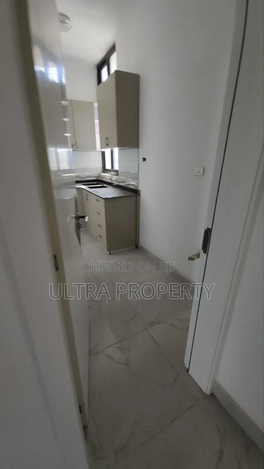 3bdrm Apartment in Bole for sale