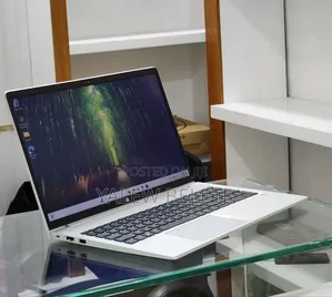New Laptop HP ProBook 450 G8 16GB Intel Core i5 SSD 256GB