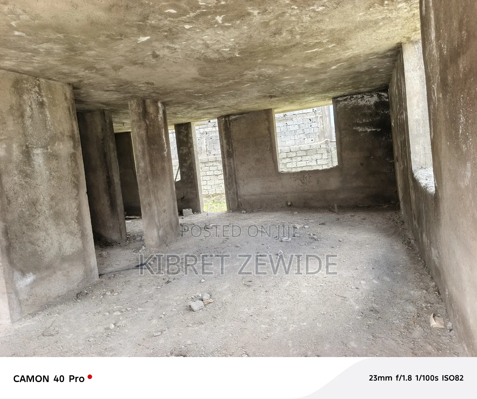 5bdrm House in Abrham Legese, Yeka for sale