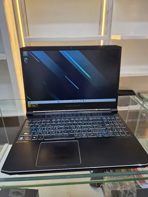 New Laptop Acer Predator Helios 300 16GB Intel Core i7 SSD 512GB