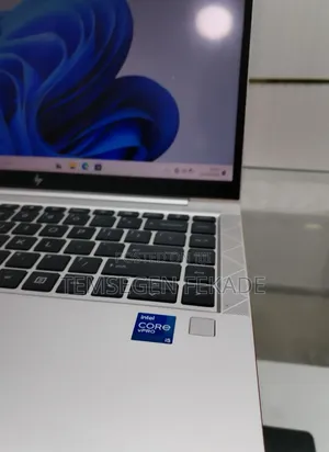 New Laptop HP EliteBook 840 G8 16GB Intel Core i5 SSD 512GB