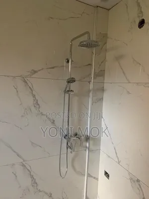 Furnished 20bdrm Apartment in Akaky Kaliti for sale