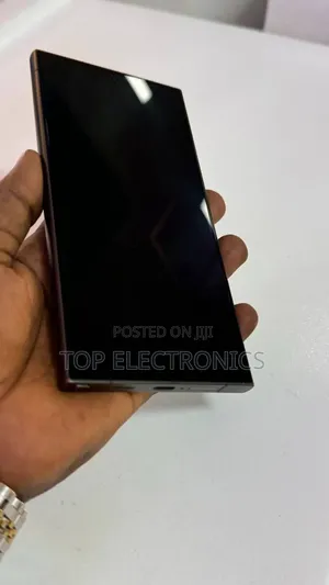 New Samsung Galaxy S24 Ultra 256 GB