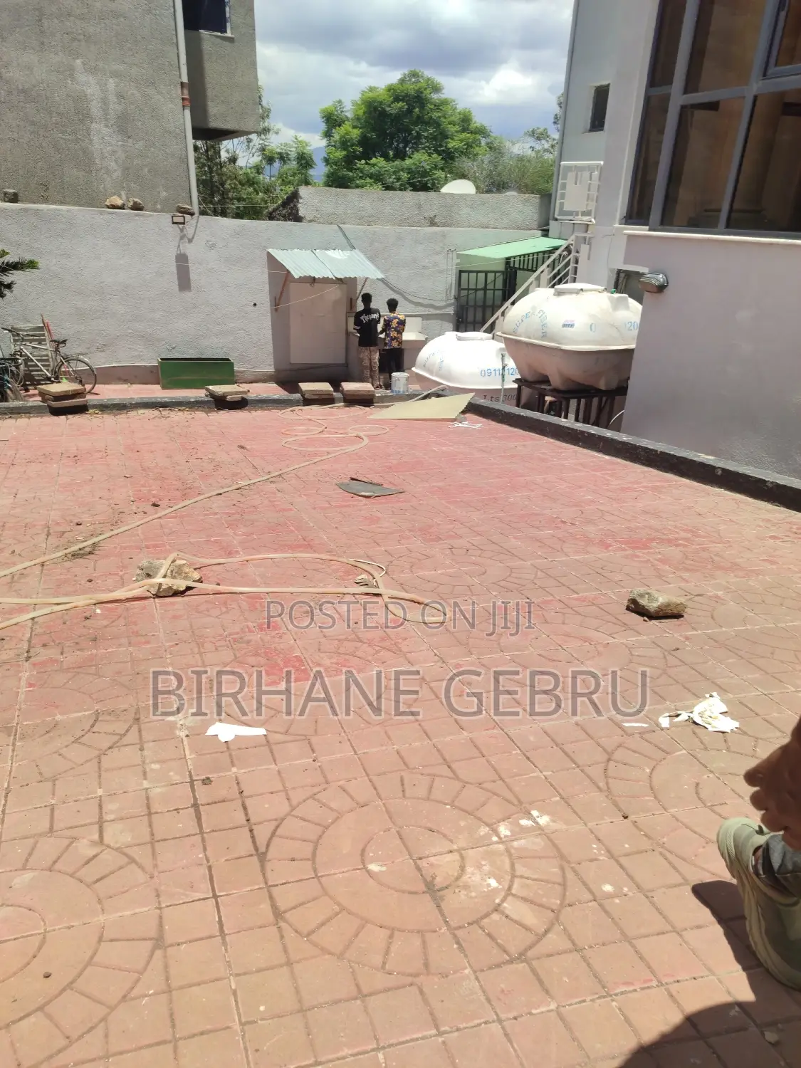 7bdrm House in G+2, Nifas Silk-Lafto for rent
