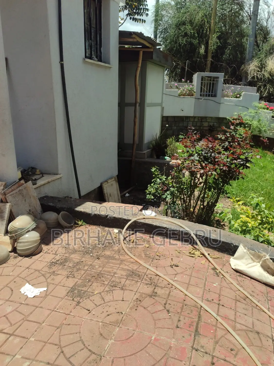 7bdrm House in G+2, Nifas Silk-Lafto for rent